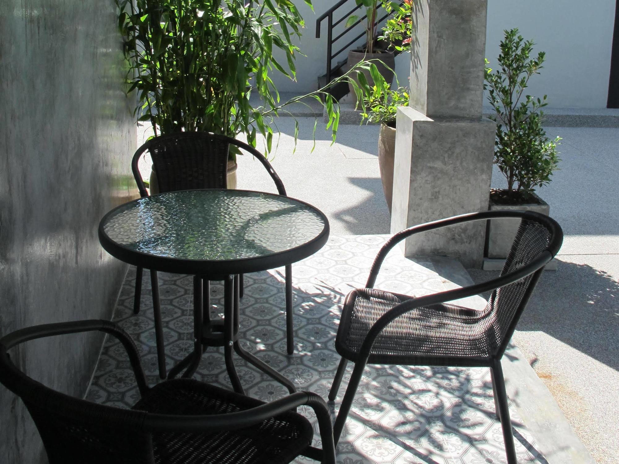 The Nest Resort Patong Экстерьер фото